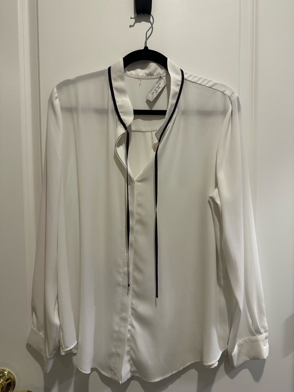 Lola & Sophie Cream Tie-Neck Long Sleeve Blouse with Black Trim